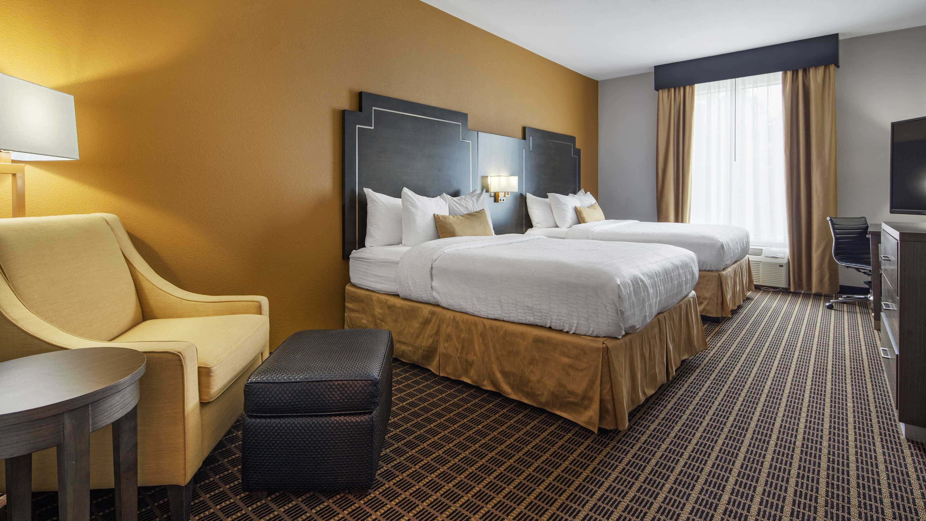 Best Western Plus Regency Park Walker Kültér fotó