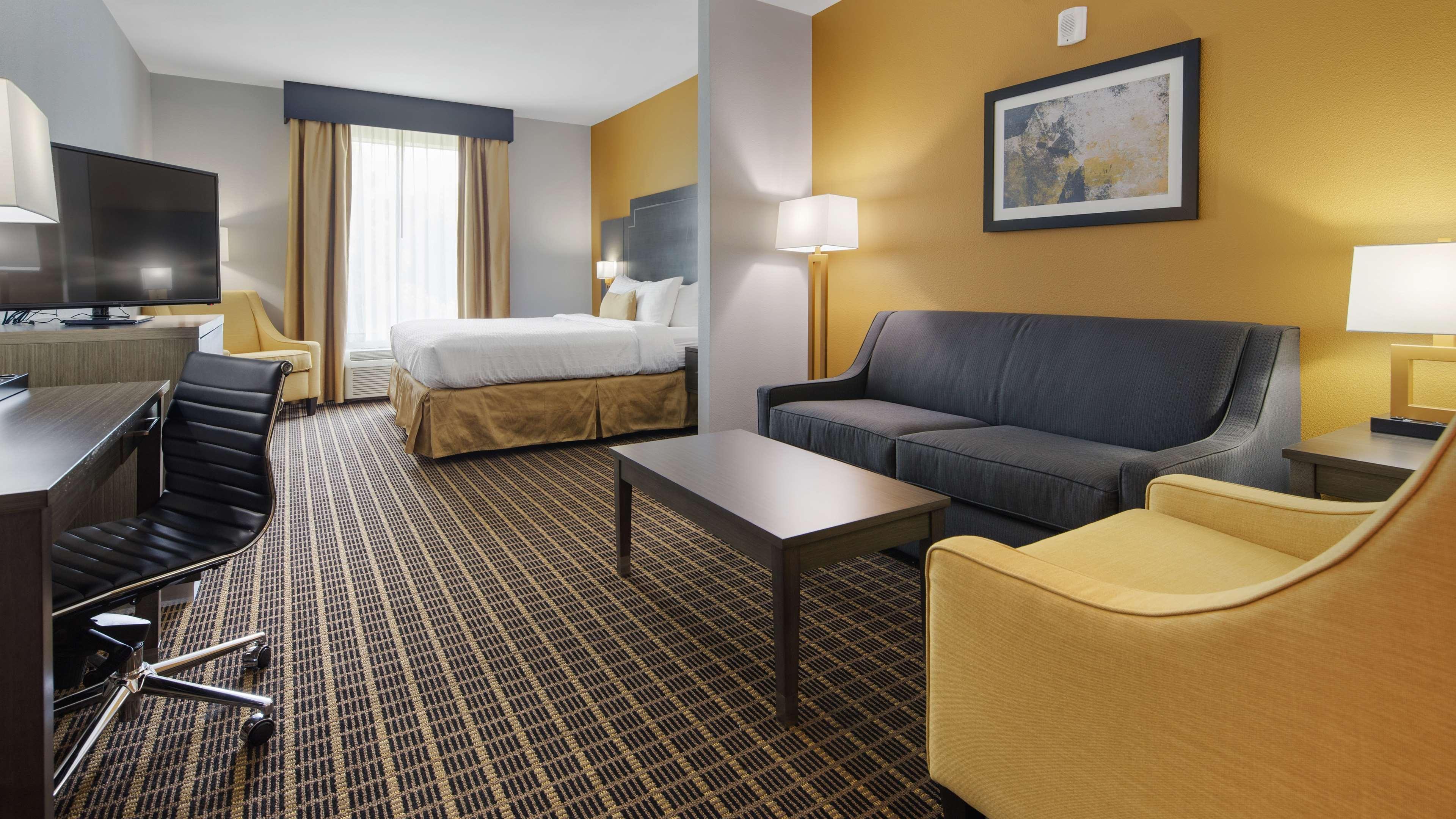 Best Western Plus Regency Park Walker Kültér fotó