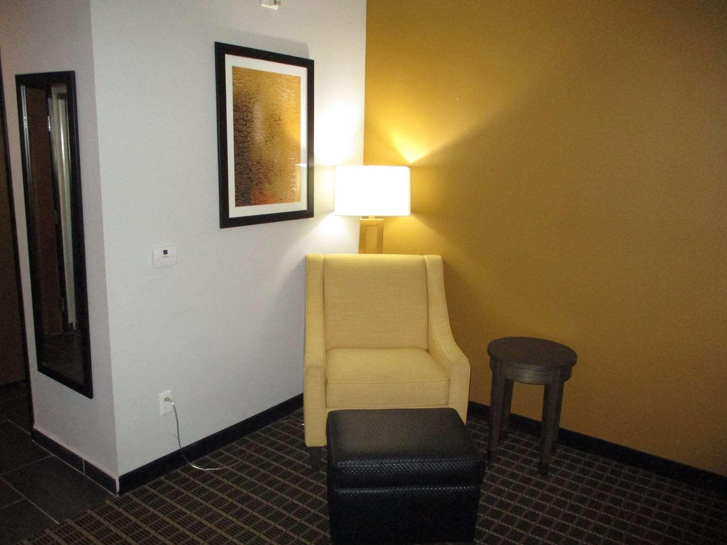 Best Western Plus Regency Park Walker Kültér fotó
