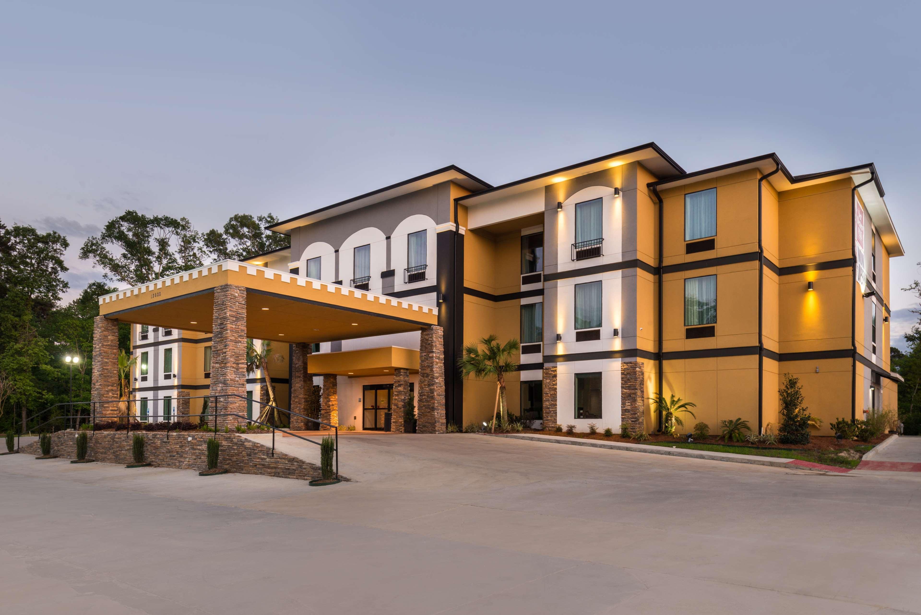 Best Western Plus Regency Park Walker Kültér fotó